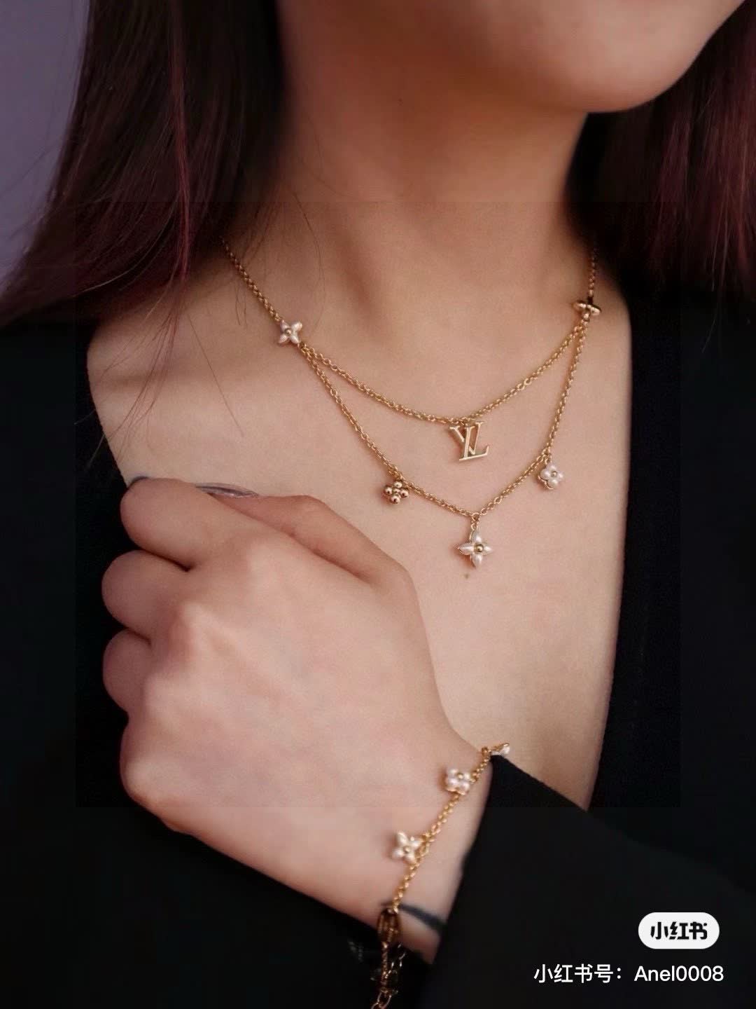 Louis Vuitton Double Layered Gold Chain Necklace with Pearl Charms